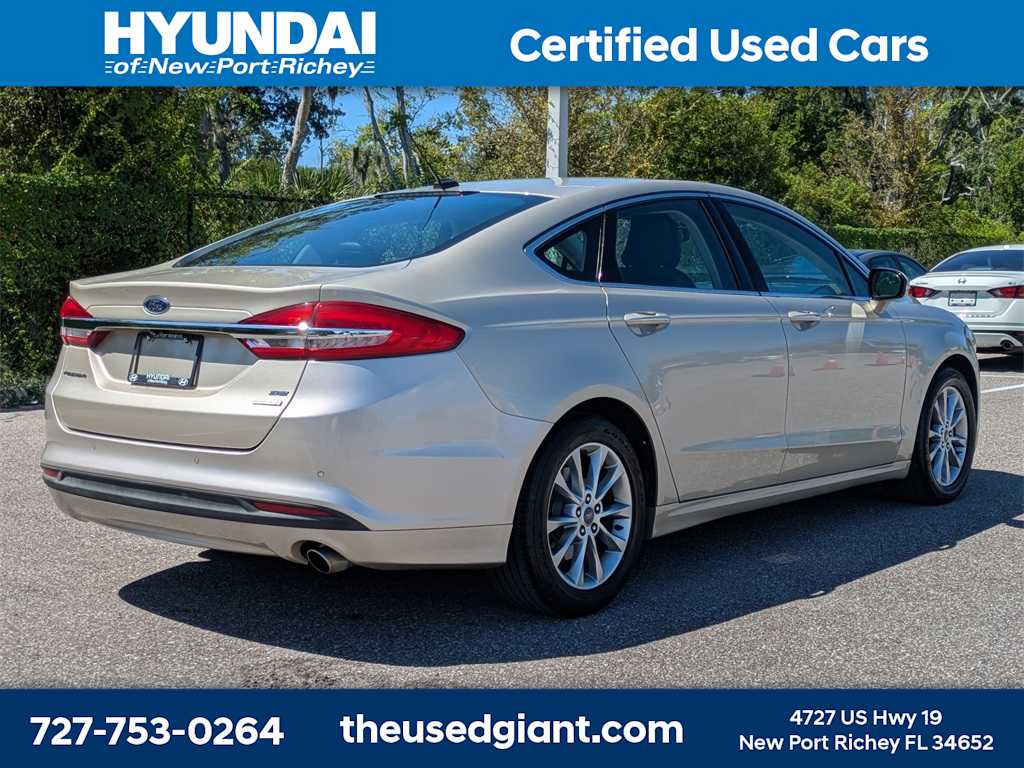 Thumbnail: 2017 Ford Fusion - 5