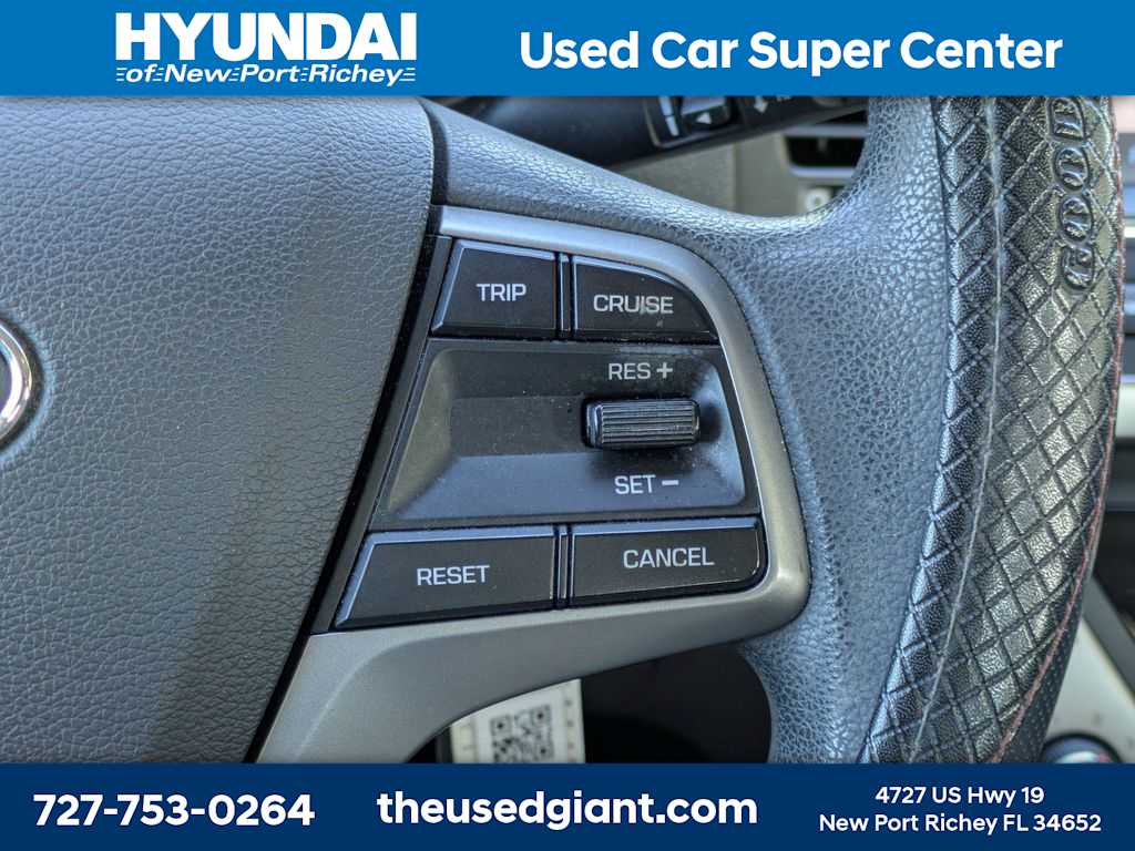 Thumbnail: 2017 Hyundai Elantra - 24