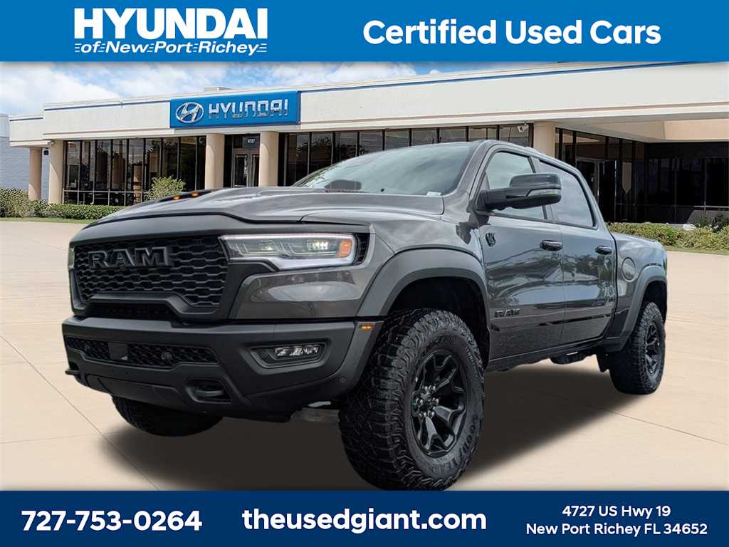 Thumbnail: 2025 RAM 1500 - 1