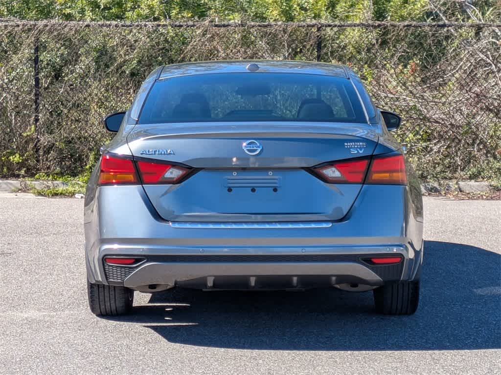 Thumbnail: 2021 Nissan Altima - 4