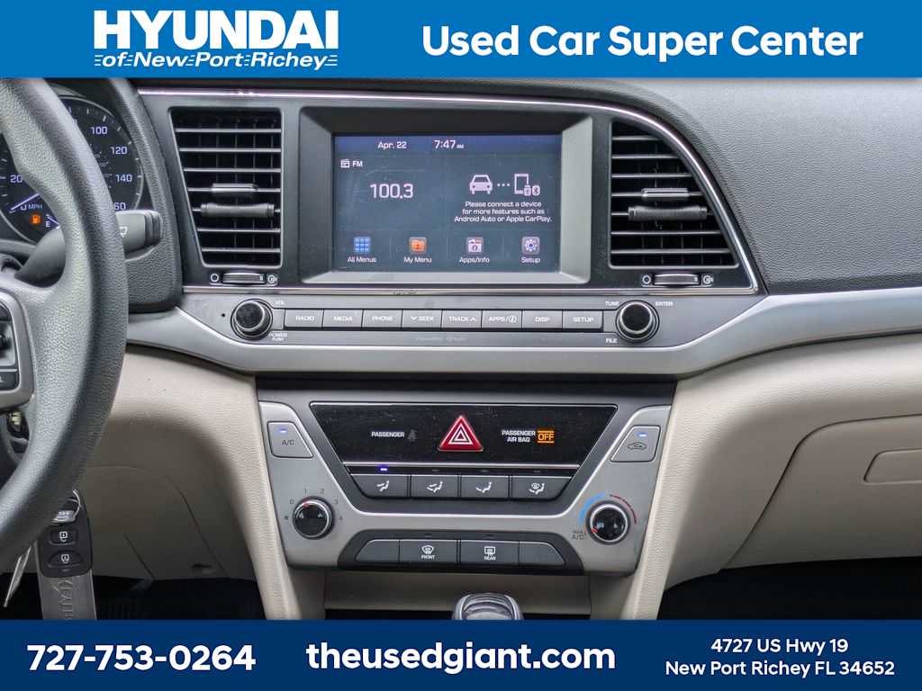 Thumbnail: 2018 Hyundai Elantra - 17