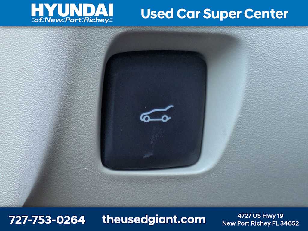 Thumbnail: 2014 Ford Fusion - 26