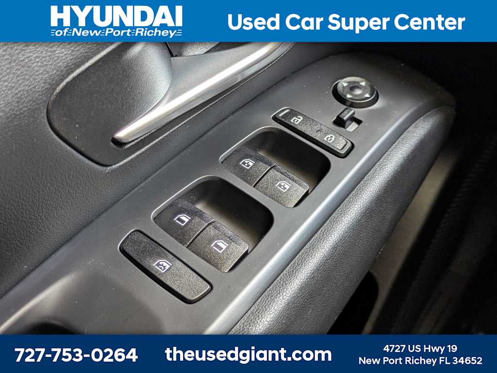 Thumbnail: 2023 Hyundai Santa Cruz - 27