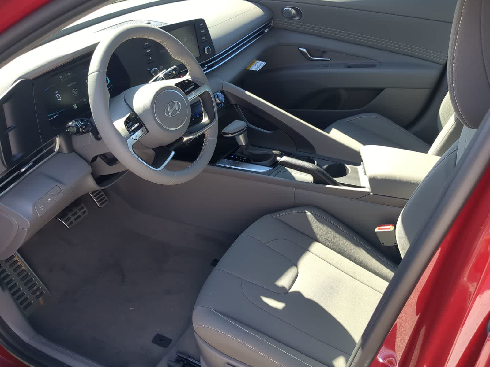 Thumbnail: 2026 Hyundai Elantra - 2