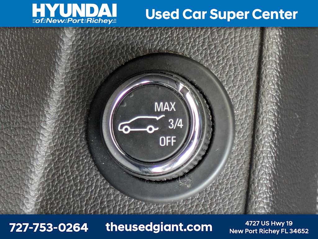 Thumbnail: 2018 Chevrolet Traverse - 34