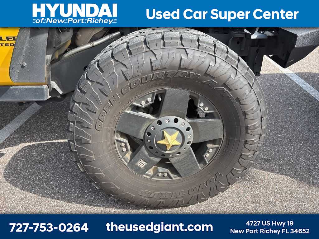 Thumbnail: 2015 Jeep Wrangler - 6