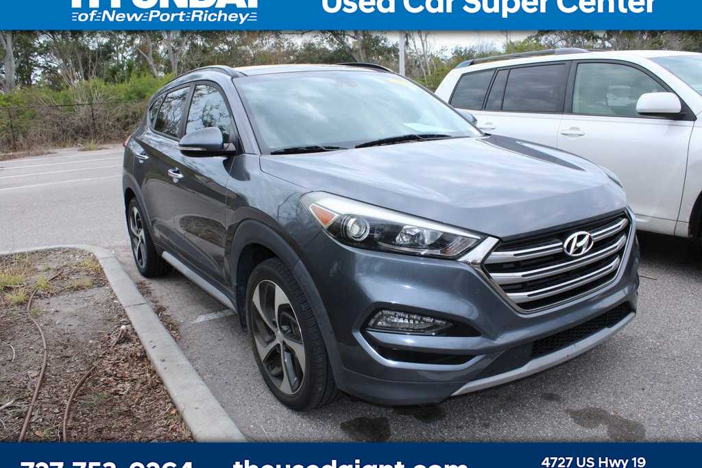 Thumbnail: 2018 Hyundai Tucson - 4