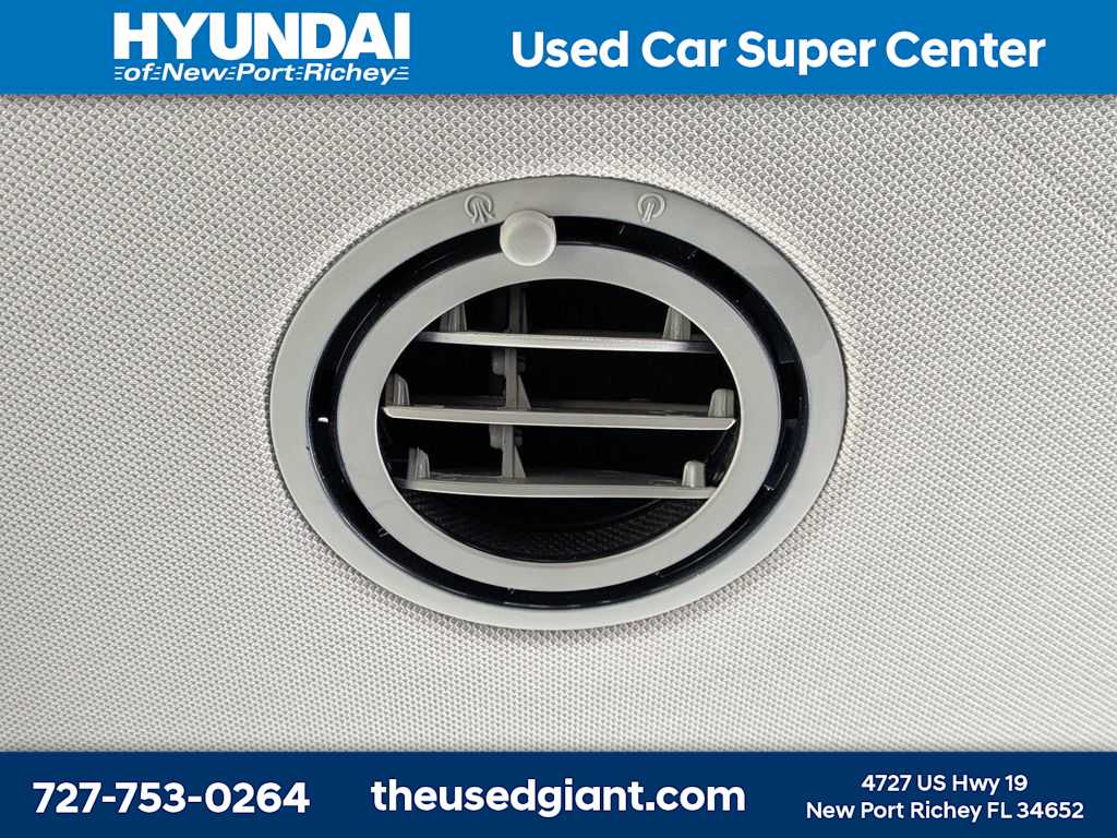 Thumbnail: 2023 Hyundai Palisade - 17