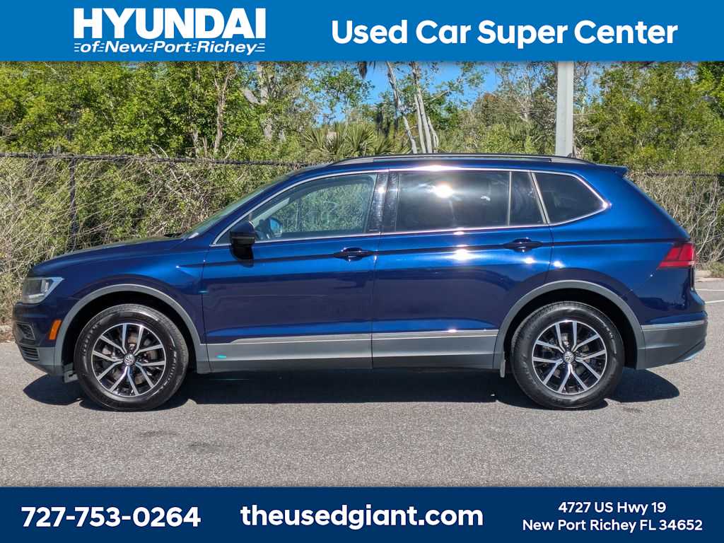 Thumbnail: 2021 Volkswagen Tiguan - 2