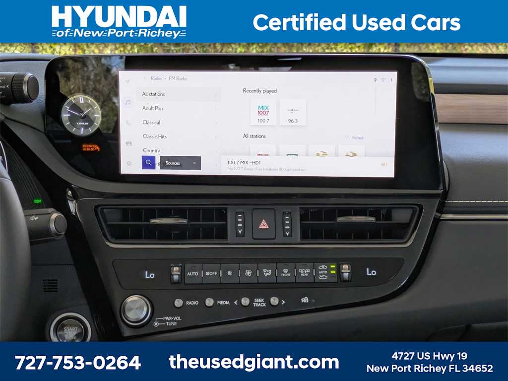 Thumbnail: 2025 Lexus ES - 19