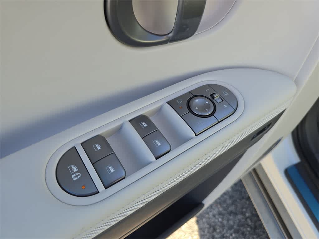 Thumbnail: 2026 Hyundai Ioniq 5 - 16