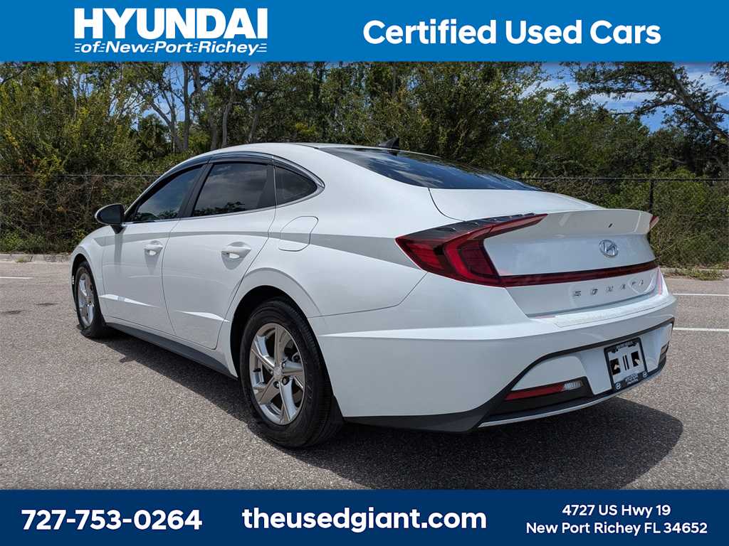 Thumbnail: 2022 Hyundai Sonata - 3