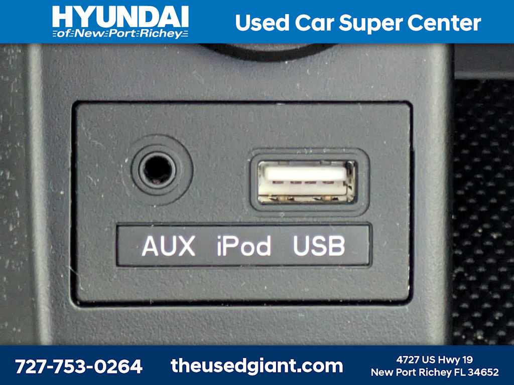 Thumbnail: 2015 Hyundai Elantra - 20