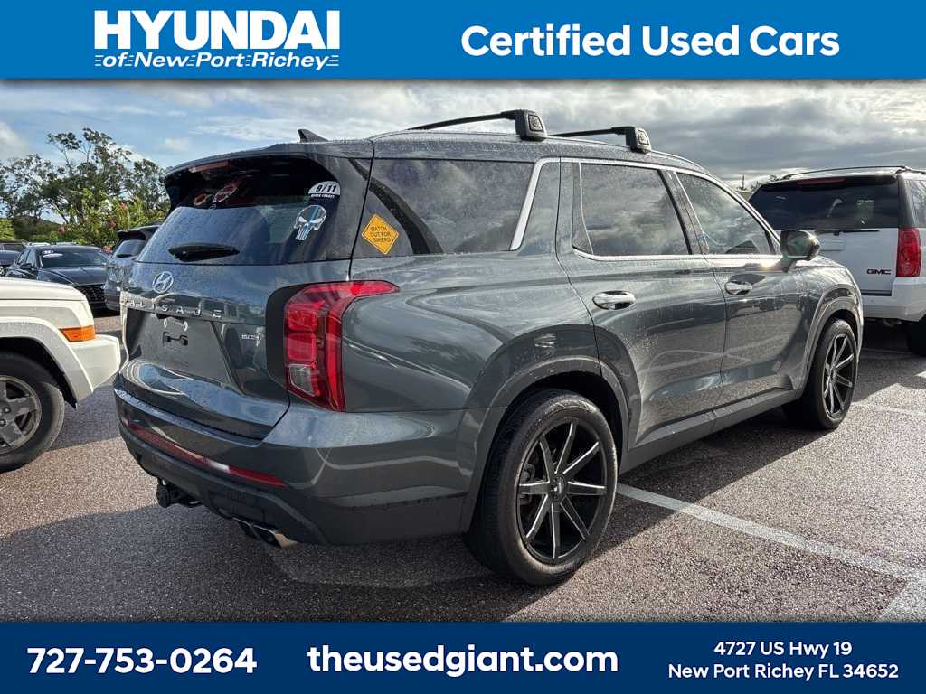 Thumbnail: 2023 Hyundai Palisade - 3