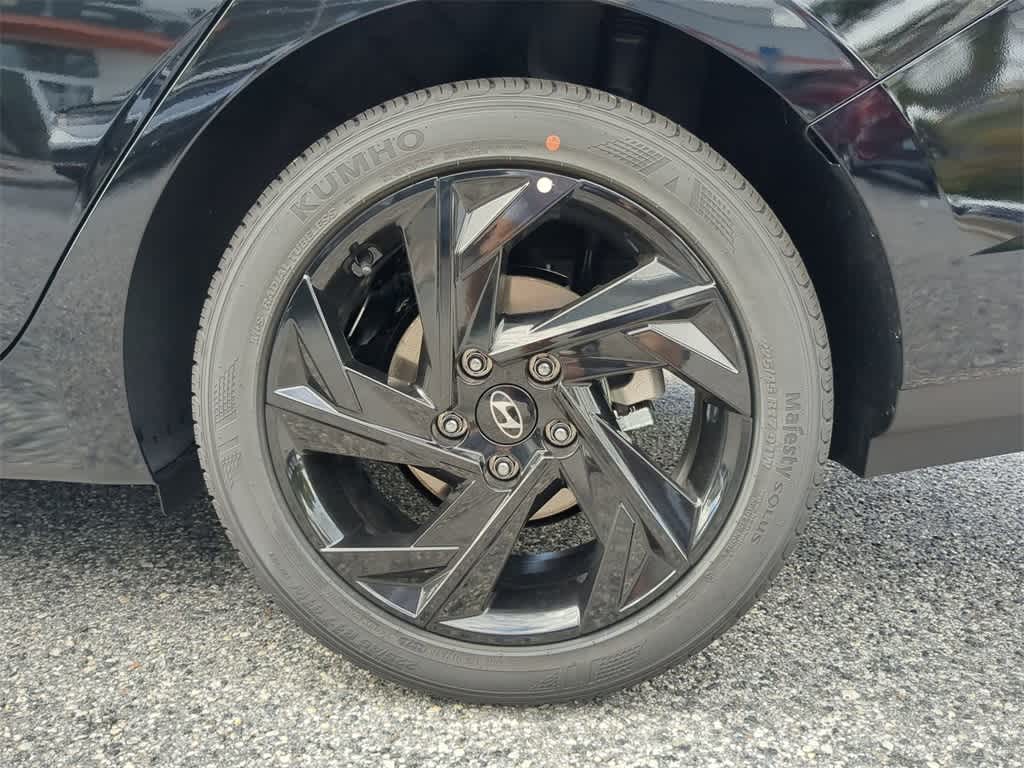 Thumbnail: 2026 Hyundai Elantra - 13