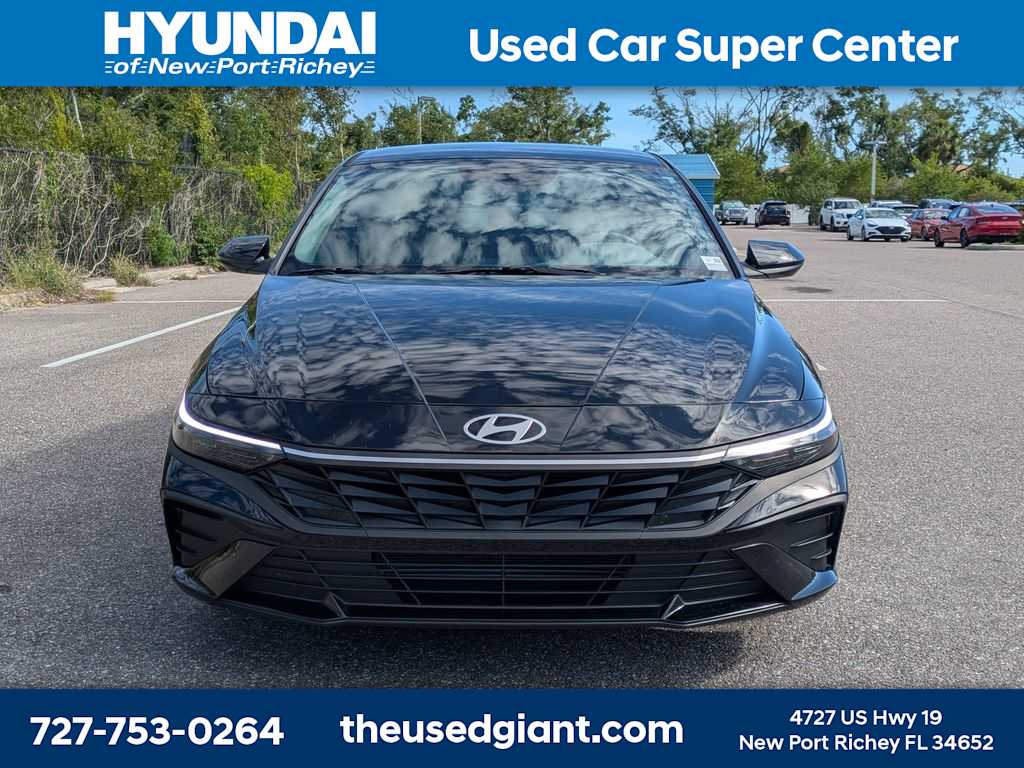 Thumbnail: 2025 Hyundai Elantra - 8