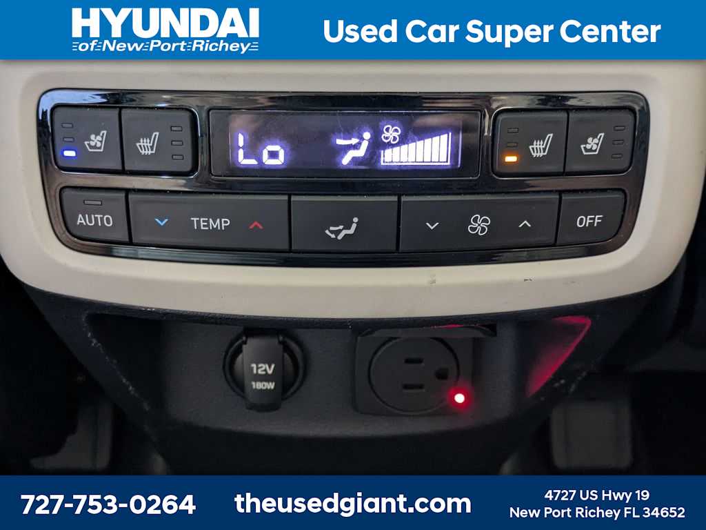 Thumbnail: 2022 Hyundai Palisade - 22