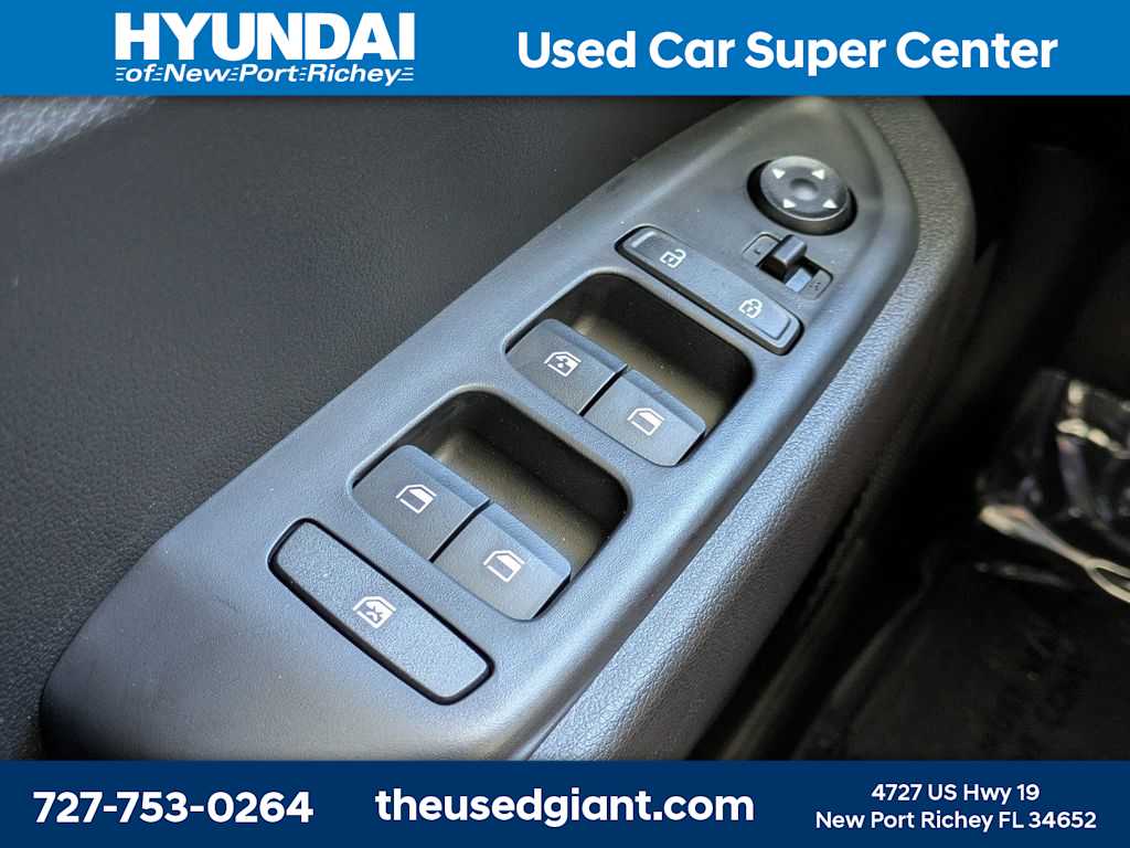 Thumbnail: 2026 Hyundai Venue - 25