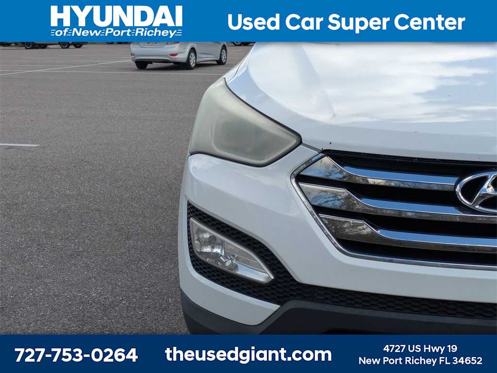 Thumbnail: 2013 Hyundai Santa Fe - 9