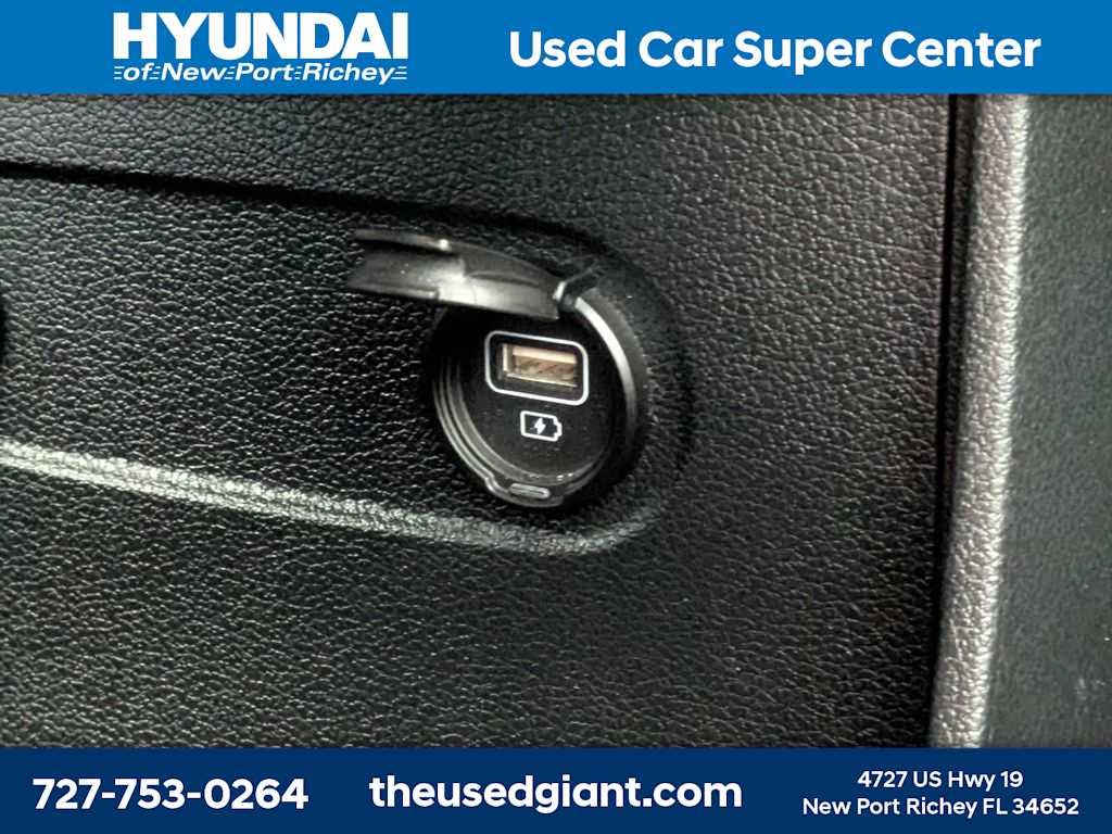 Thumbnail: 2021 Hyundai Palisade - 30