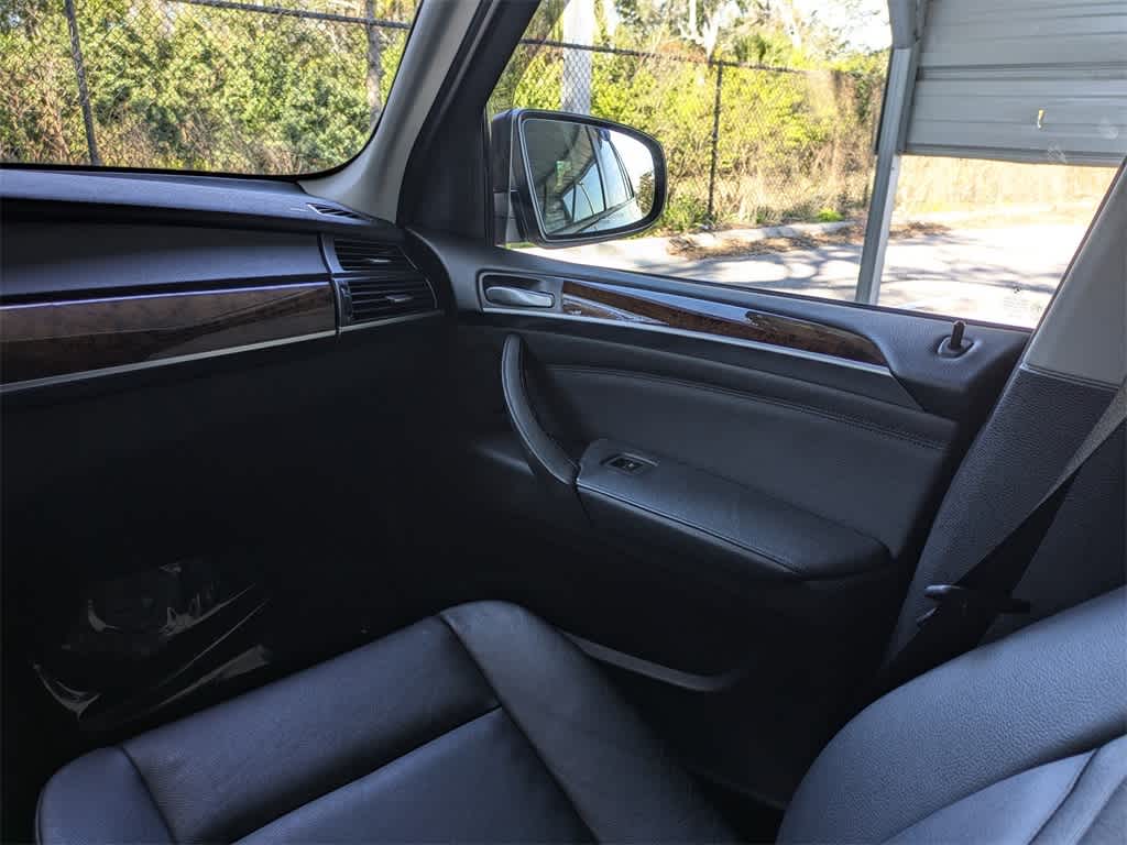 Thumbnail: 2012 BMW X5 - 20