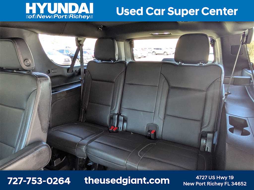 Thumbnail: 2022 GMC Yukon XL - 17