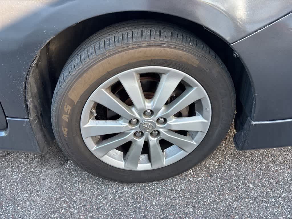 Thumbnail: 2010 Toyota Corolla - 6