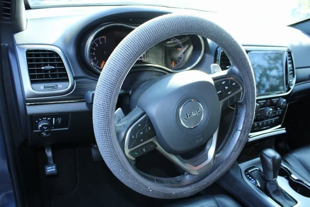 Thumbnail: 2020 Jeep Grand Cherokee - 12