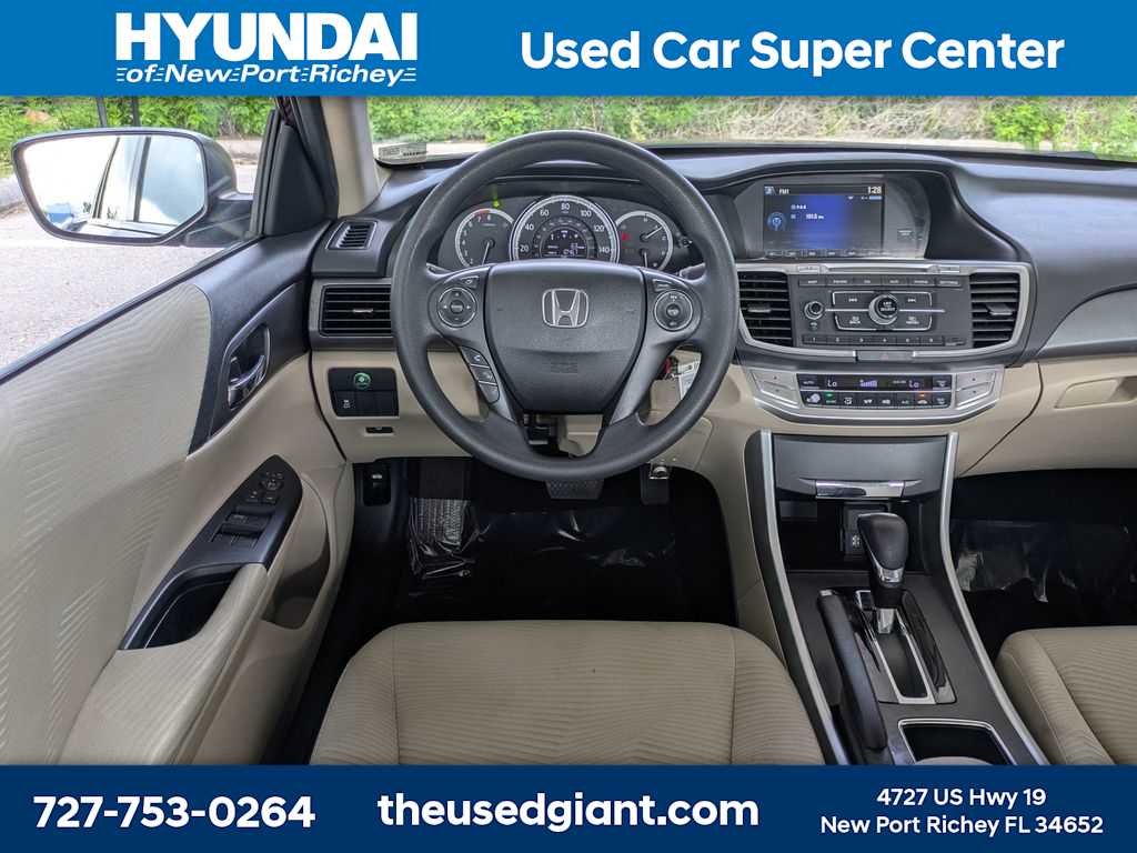 Thumbnail: 2015 Honda Accord - 15