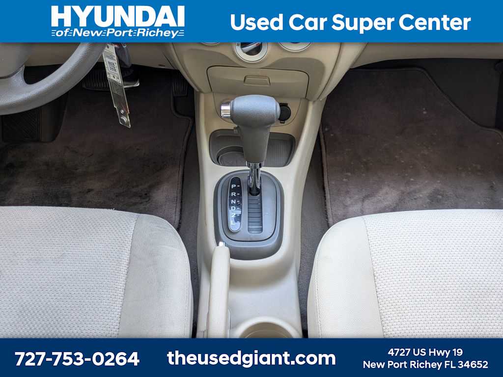 Thumbnail: 2009 Hyundai Accent - 18