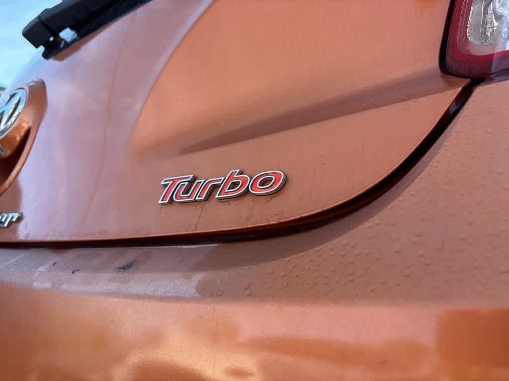 Thumbnail: 2016 Hyundai Veloster - 5