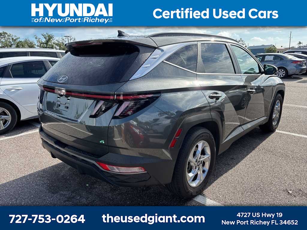 Thumbnail: 2022 Hyundai Tucson - 3