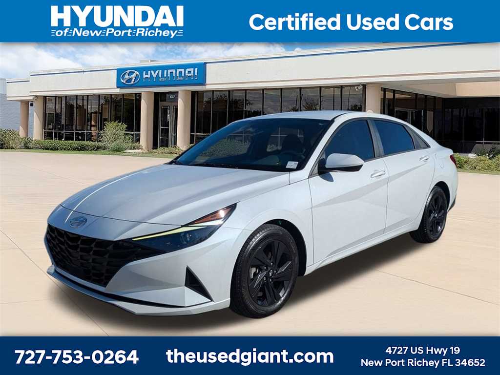 Thumbnail: 2022 Hyundai Elantra - 1