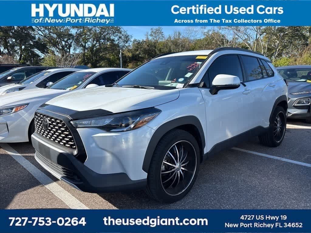 2022 Toyota Corolla Cross LE -
                  New Port Richey, FL