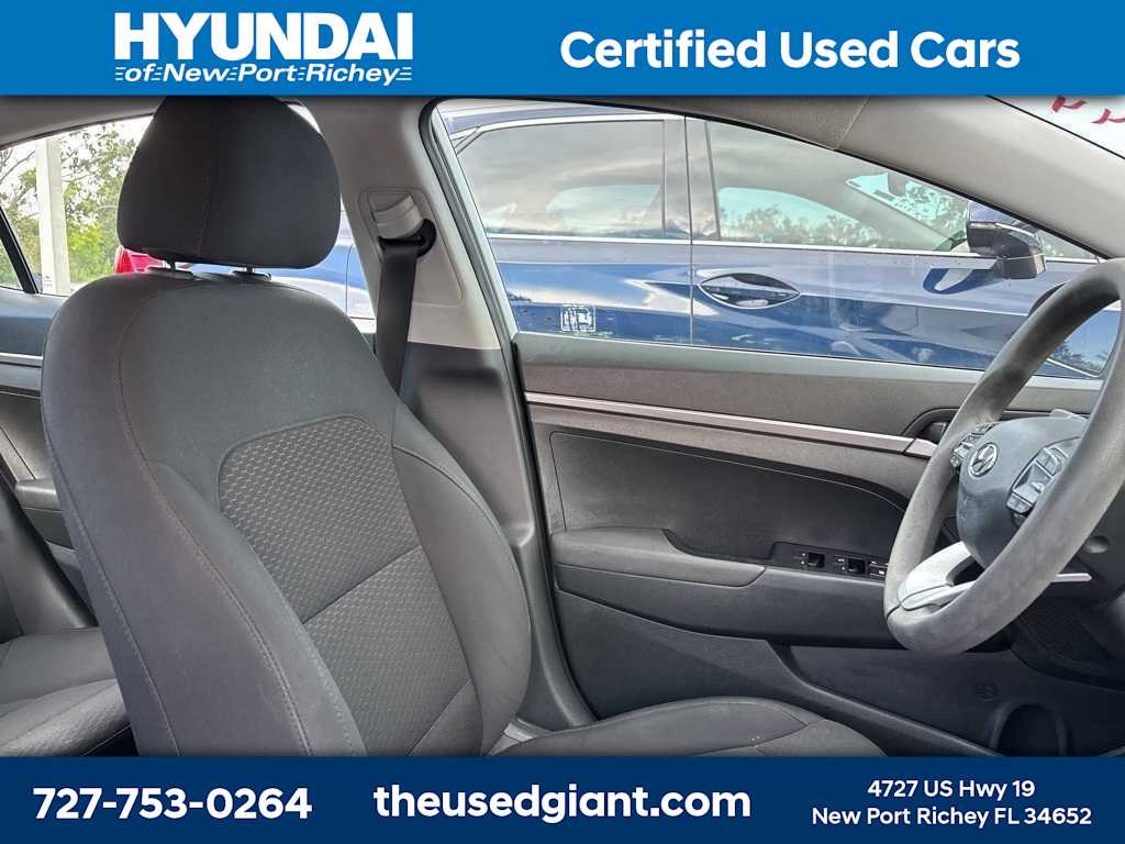 Thumbnail: 2019 Hyundai Elantra - 8