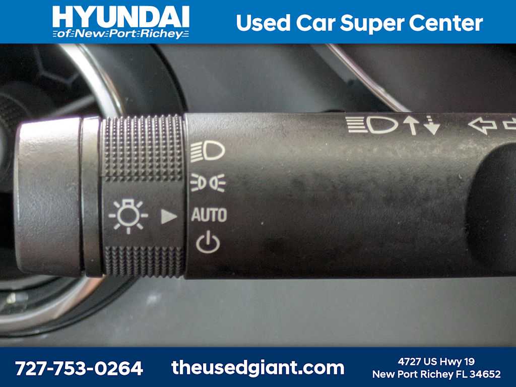 Thumbnail: 2019 Chevrolet Camaro - 31