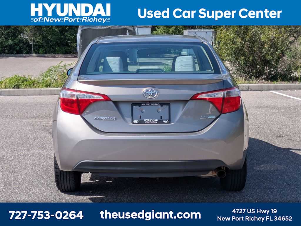 Thumbnail: 2015 Toyota Corolla - 4
