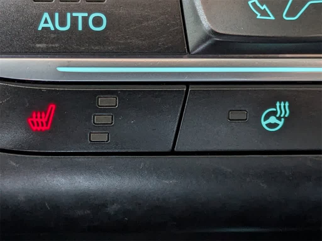 Thumbnail: 2020 Ford Escape - 28