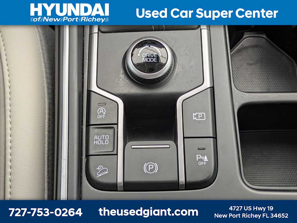 Thumbnail: 2023 Kia Sorento - 31