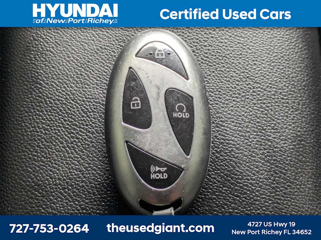 Thumbnail: 2024 Hyundai Elantra - 32