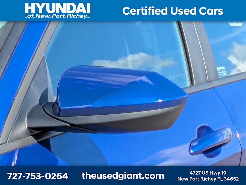 Thumbnail: 2023 Hyundai Elantra - 11