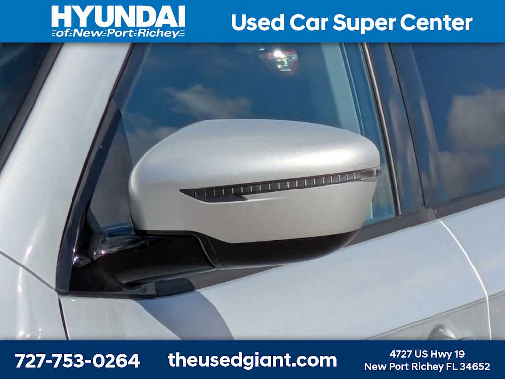 Thumbnail: 2020 Nissan Pathfinder - 11