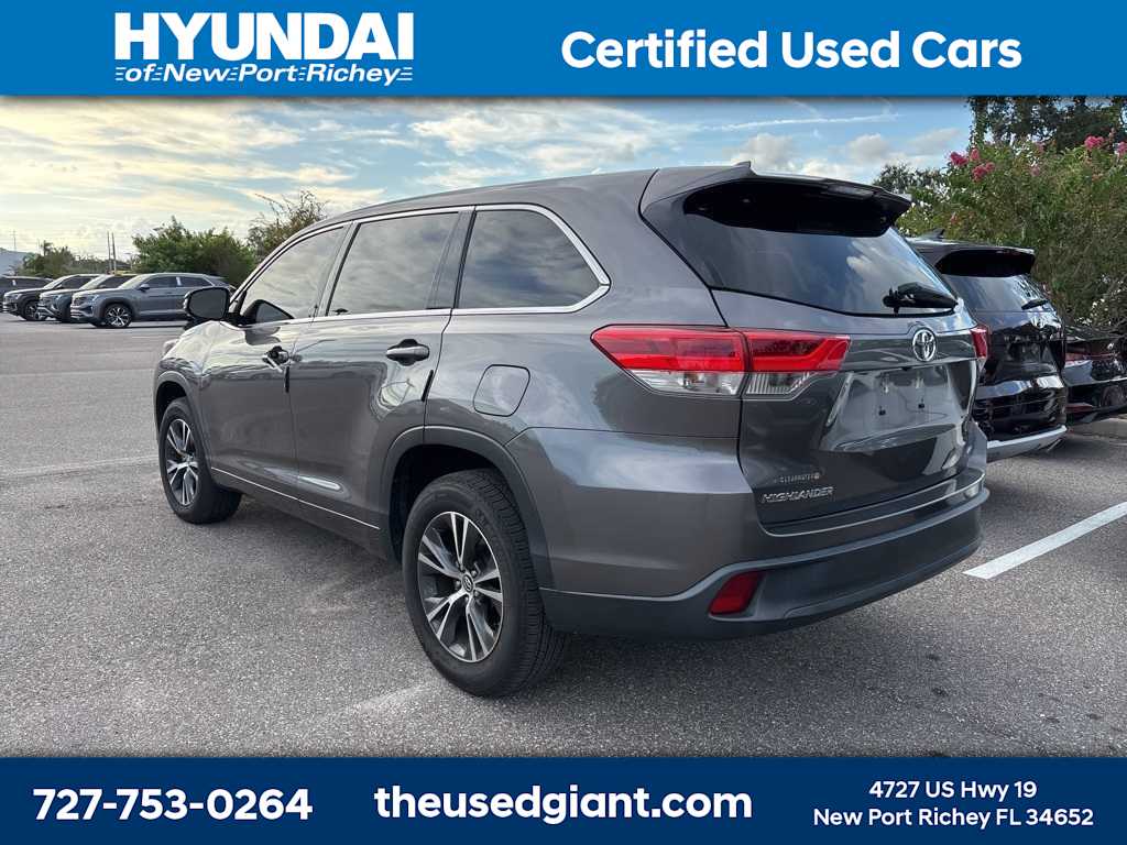 Thumbnail: 2018 Toyota Highlander - 2