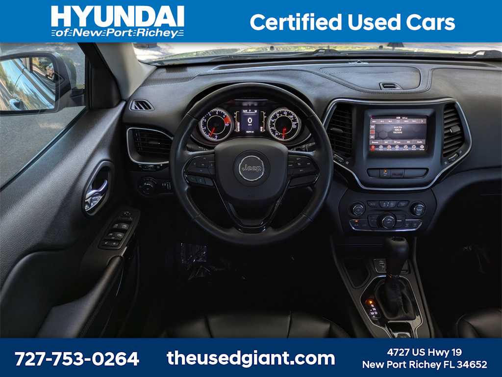 Thumbnail: 2020 Jeep Cherokee - 18