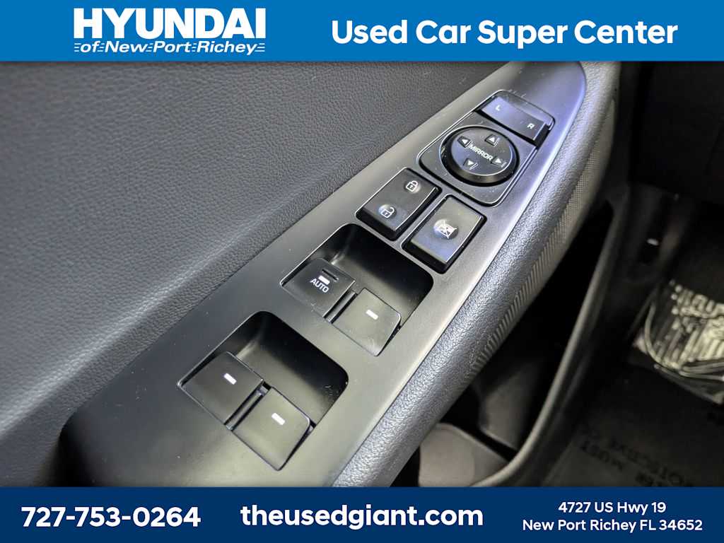 Thumbnail: 2020 Hyundai Tucson - 28