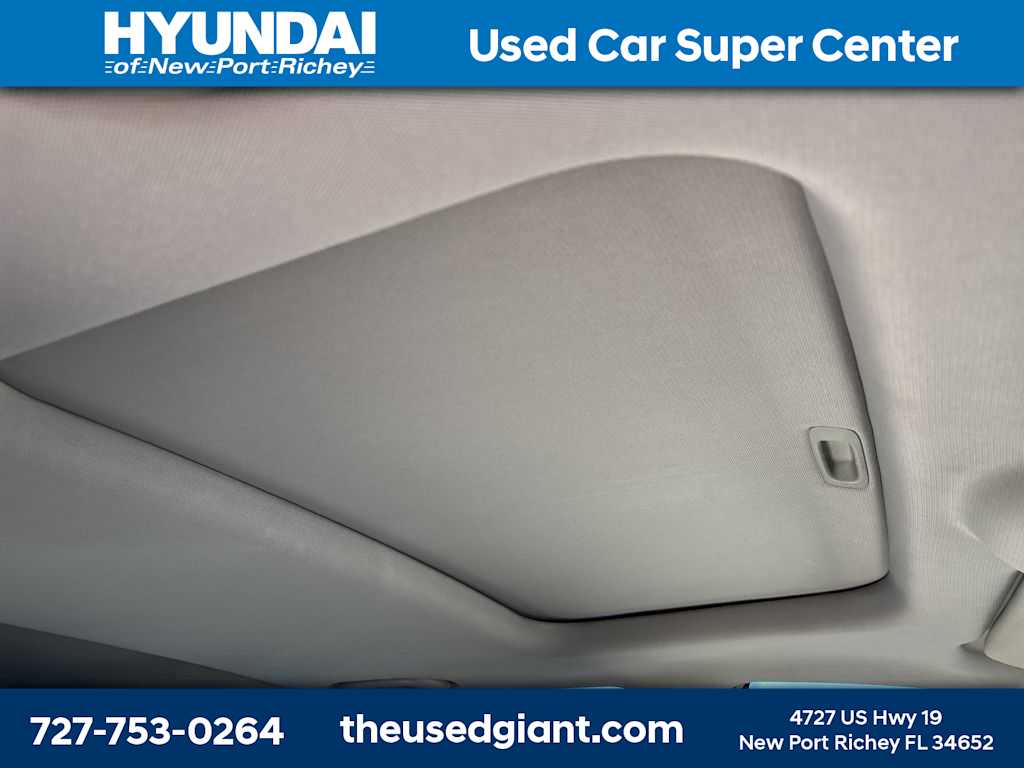 Thumbnail: 2007 Hyundai Santa Fe - 9