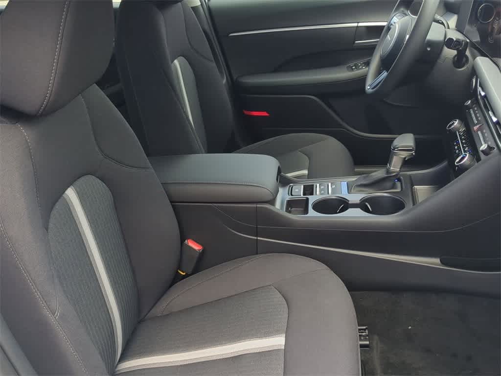 Thumbnail: 2026 Hyundai Sonata - 21