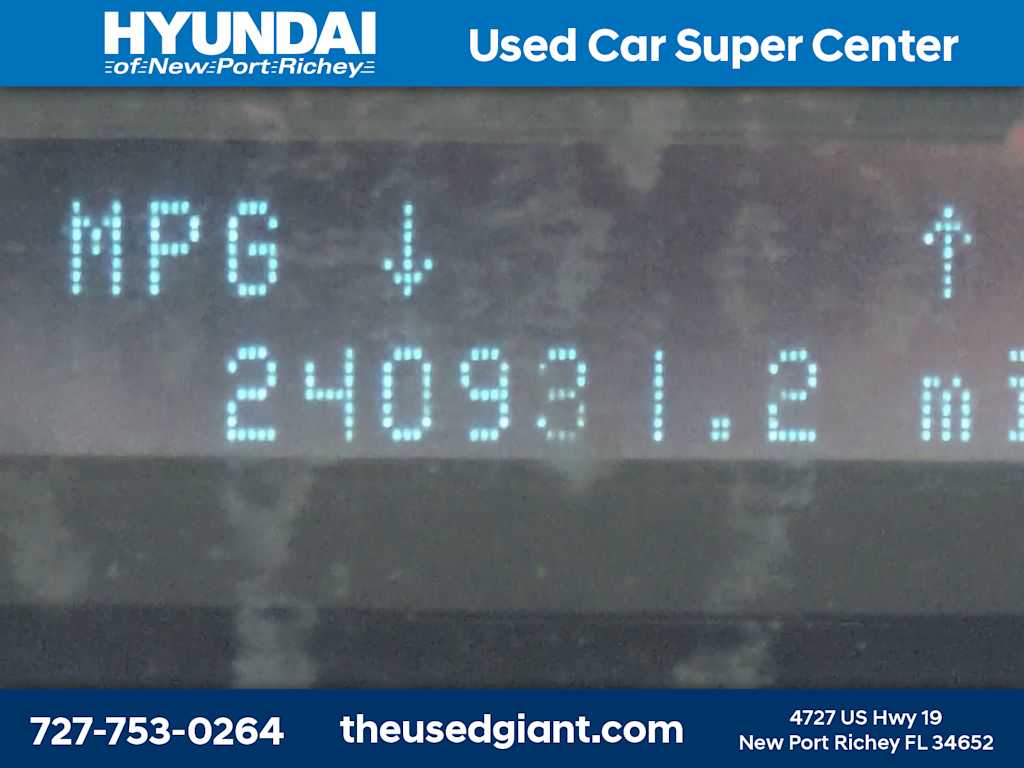 Thumbnail: 2012 Ford Escape - 31