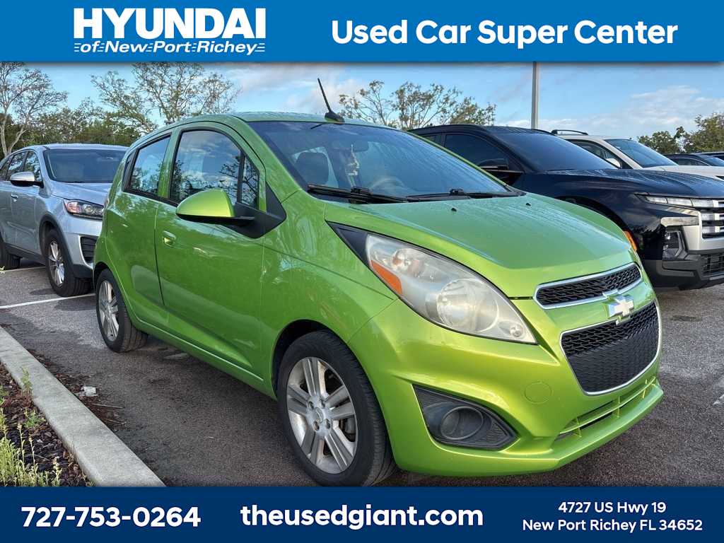 Thumbnail: 2014 Chevrolet Spark - 4