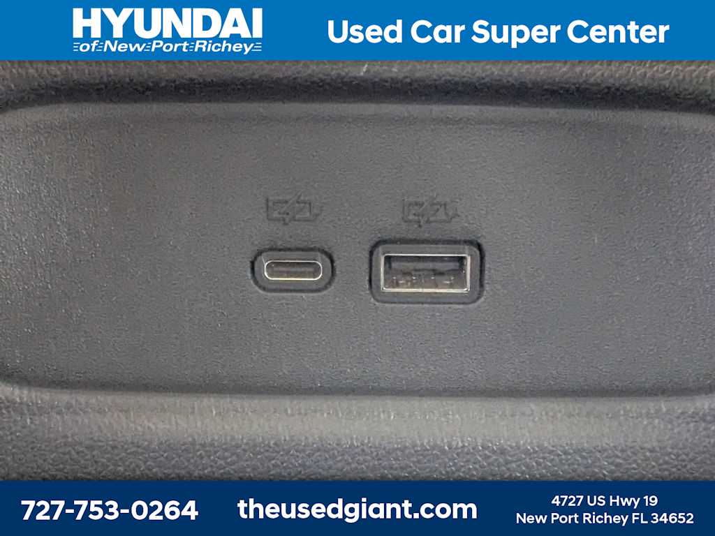 Thumbnail: 2024 Chevrolet Trax - 16